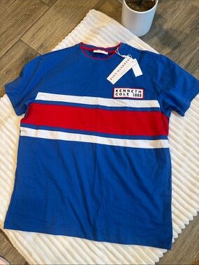 💙❤️🤍kenneth cole shirt